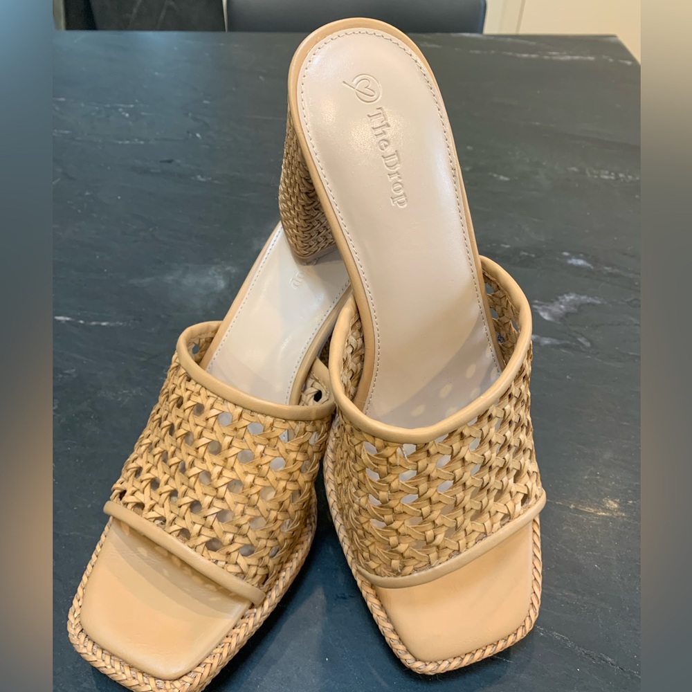 The Drop natural heeled sandal SZ 9.5